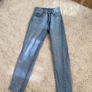 High waist jeans